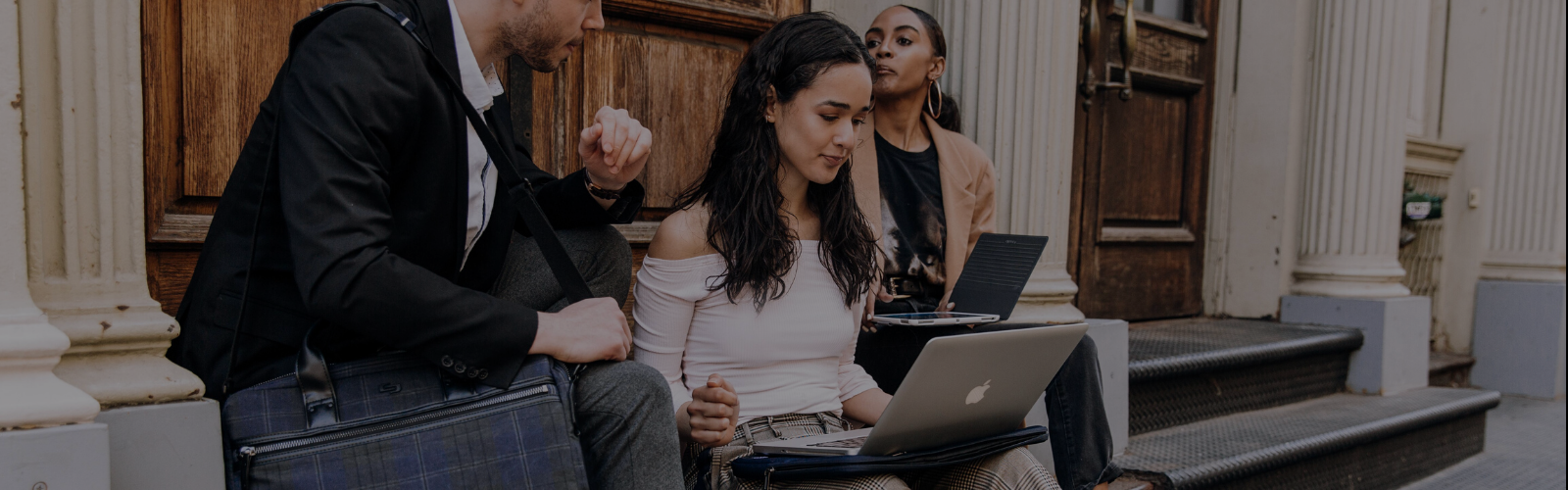5 Questions to Ask When Looking for the Perfect Laptop Bag