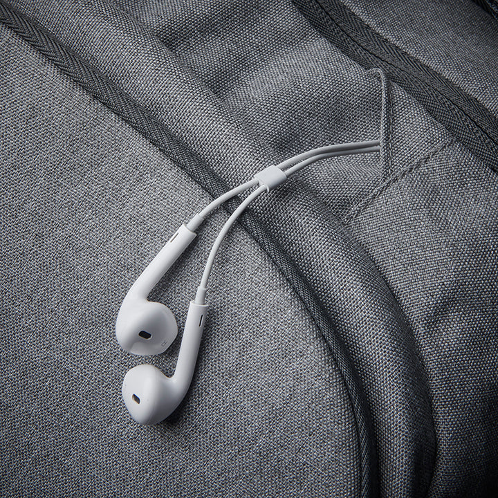 Re:define backpack in #color_grey
