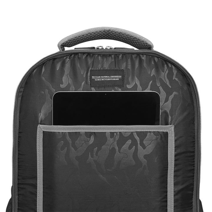 Re:define backpack in #color_grey