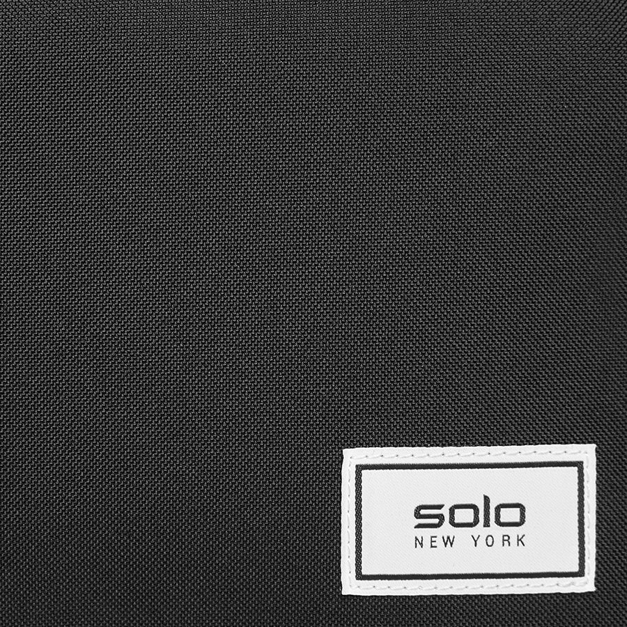 Re:define backpack in #color_black