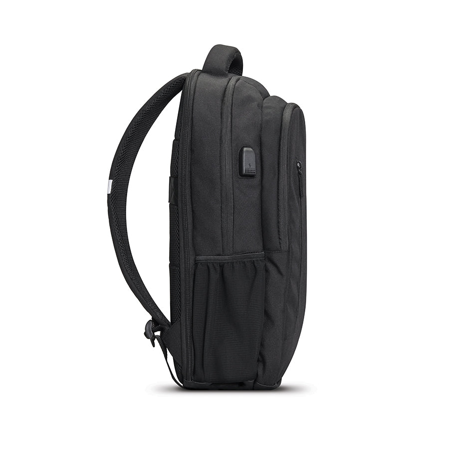 Re:define backpack in #color_black