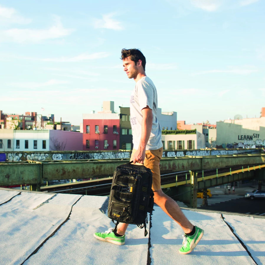 Solo zone hybrid briefcase Clearance